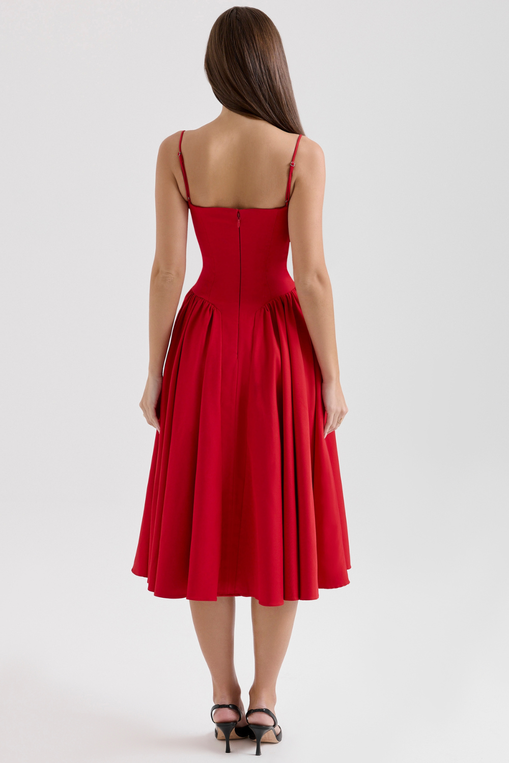 Seraphina – Maxikleid aus gerafftem Satin